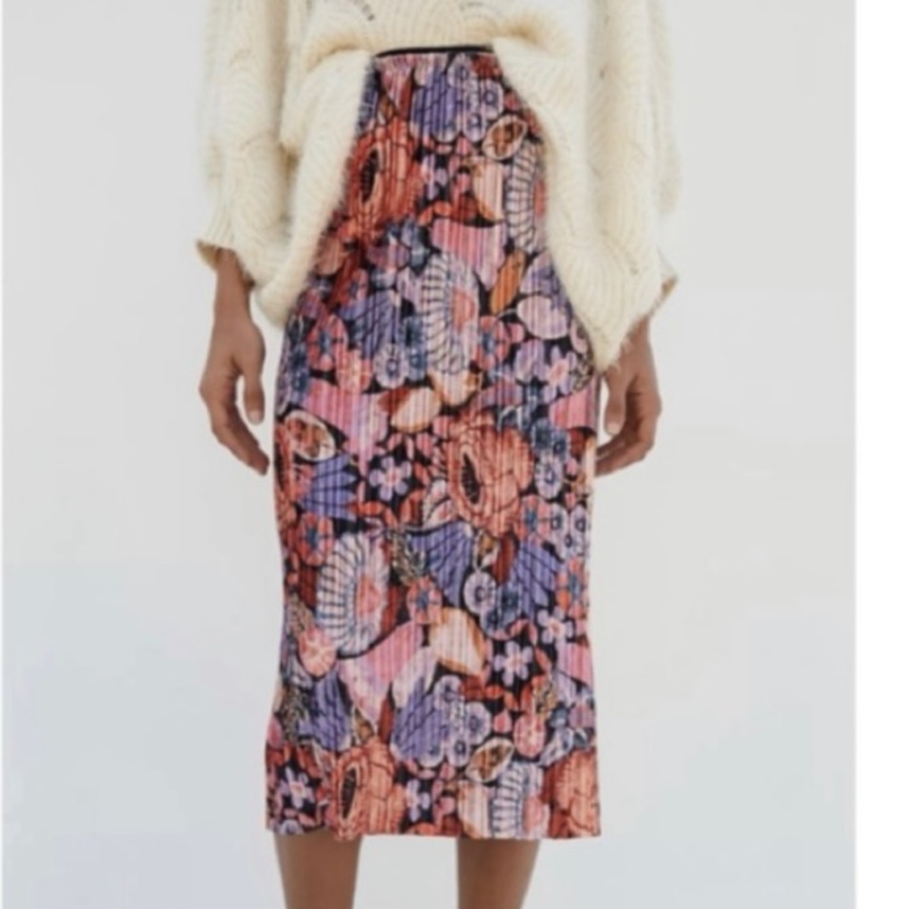 Maeve Floral Pleated Midi Skirt in Pink, Purple, Coral